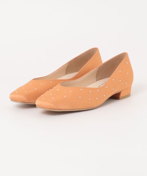 ABC-MART(エービーシーマート)の「JOLI ENCORE ジョリー アンコール STAZ PPS 1.5 スタッズパンプス 1.5 JE80242 ORANGE(パンプス・レディース・オレンジ・23.5cm/24.0cm/24.5cm/23.0cm)」の1枚目の写真