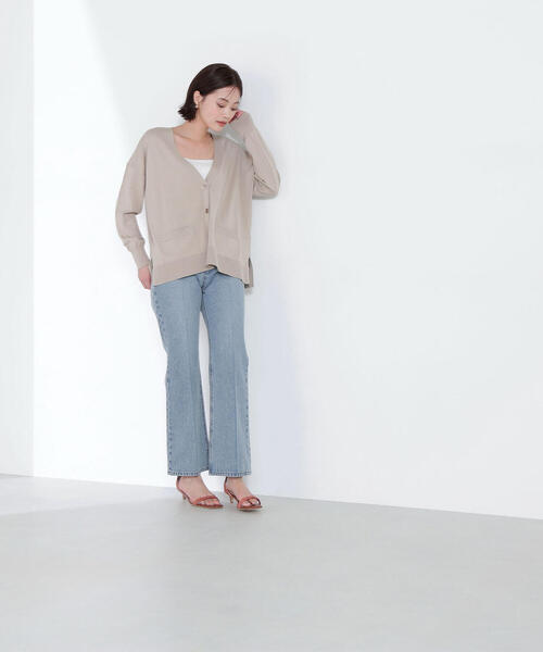 NATURAL BEAUTY BASIC(ナチュラルビューティーベーシック)の「◇ベーシックカーディガン Vネックニット(カーディガン/ボレロ・レディース・ブルー/ベージュ/チャコールグレー・FREE)」の16枚目の写真