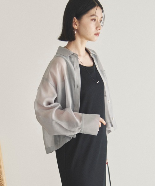 Doux archives（ドゥアルシーヴ）の「ソフトオーガンジーシアーショートシャツ（シャツ/ブラウス・レディース・ブラック/ブルーグリーン/グレー・FREE）」の17枚目の写真