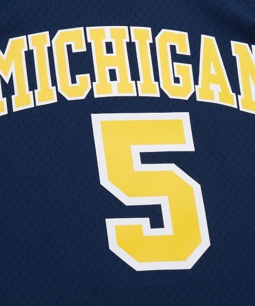 Mitchell&Ness（ミッチェル&ネス）の「Mitchell & Ness NCAA DARK JERSEY（ミッチェル＆ネス NCAA ダーク ジャージー）（タンクトップ・メンズ・ブルー系・MEDIUM/LARGE/X-LARGE）」の3枚目の写真