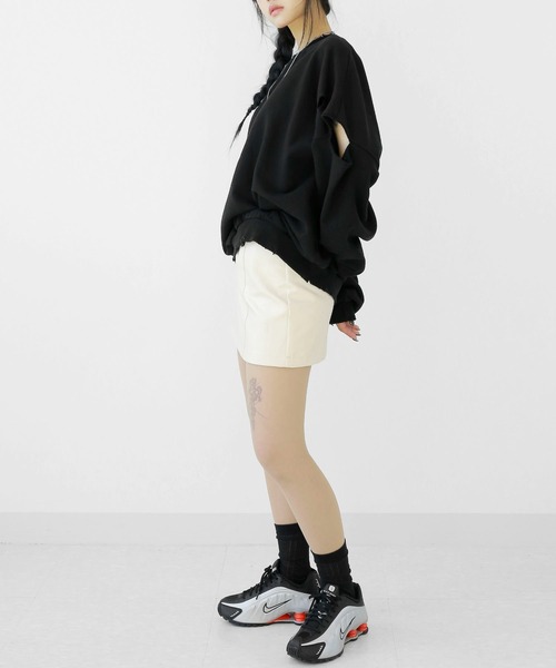 minsobi（ミンソビ）の「ダメージカッティングトレーナー  オーバーサイズ ダメージ加工スウェットPO（スウェット・メンズ・ホワイト/ブラック・FREE）」の10枚目の写真