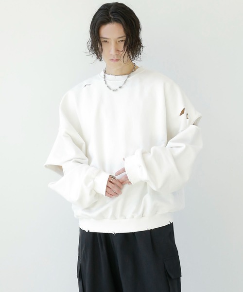 minsobi（ミンソビ）の「ダメージカッティングトレーナー  オーバーサイズ ダメージ加工スウェットPO（スウェット・メンズ・ホワイト/ブラック・FREE）」の12枚目の写真