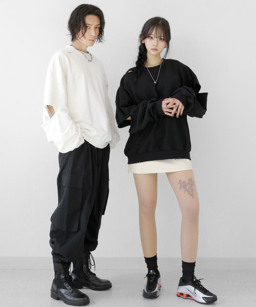 minsobi（ミンソビ）の「ダメージカッティングトレーナー  オーバーサイズ ダメージ加工スウェットPO（スウェット・メンズ・ホワイト/ブラック・FREE）」の20枚目の写真