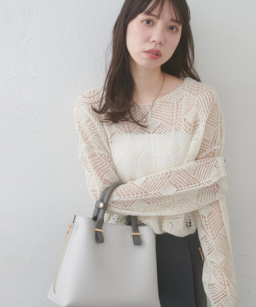 natural couture(ナチュラルクチュール)の「【WEB限定】シアーリーフ柄ニットプルオーバー(ニット/セーター・レディース・グレー/オフホワイト/ミント/ピンク・FREE)」の2枚目の写真