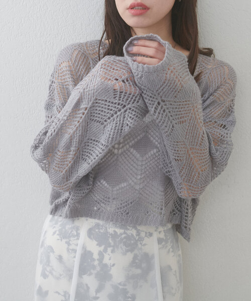 natural couture(ナチュラルクチュール)の「【WEB限定】シアーリーフ柄ニットプルオーバー(ニット/セーター・レディース・グレー/オフホワイト/ミント/ピンク・FREE)」の15枚目の写真