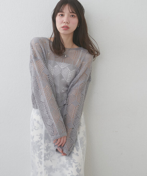 natural couture(ナチュラルクチュール)の「【WEB限定】シアーリーフ柄ニットプルオーバー(ニット/セーター・レディース・グレー/オフホワイト/ミント/ピンク・FREE)」の17枚目の写真