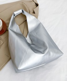 Lilamusant（リラミュゾン）の「【RS】【Lilamusant(リラミュゾン)】2WAYフェイクレザートライアングルトートバッグ（トートバッグ）」