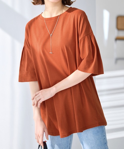Viola e Viola(ヴィオラエヴィオラ)の「袖タックチュニックTシャツ(チュニック・レディース・ブラック/ネイビー/テラコッタ/グリーン・M/L/LL/3L)」の2枚目の写真