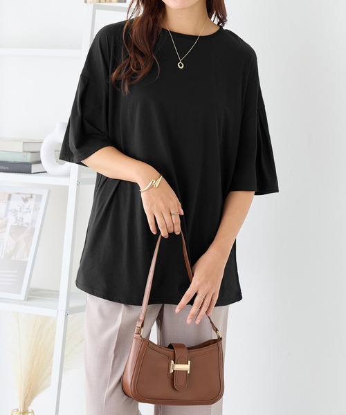 Viola e Viola(ヴィオラエヴィオラ)の「袖タックチュニックTシャツ(チュニック・レディース・ブラック/ネイビー/テラコッタ/グリーン・M/L/LL/3L)」の6枚目の写真