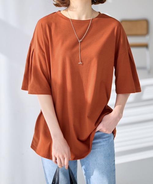 Viola e Viola(ヴィオラエヴィオラ)の「袖タックチュニックTシャツ(チュニック・レディース・ブラック/ネイビー/テラコッタ/グリーン・M/L/LL/3L)」の10枚目の写真