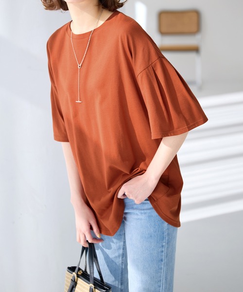 Viola e Viola(ヴィオラエヴィオラ)の「袖タックチュニックTシャツ(チュニック・レディース・ブラック/ネイビー/テラコッタ/グリーン・M/L/LL/3L)」の12枚目の写真