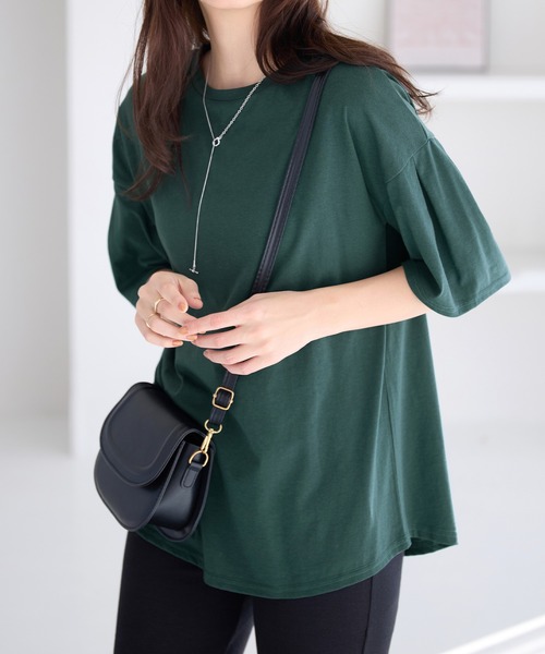 Viola e Viola(ヴィオラエヴィオラ)の「袖タックチュニックTシャツ(チュニック・レディース・ブラック/ネイビー/テラコッタ/グリーン・M/L/LL/3L)」の15枚目の写真