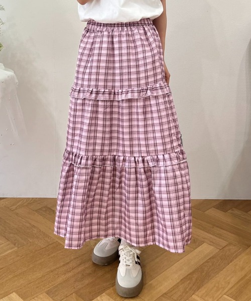 mebole(メボレ)の「ティアードチェックロングスカート(スカート・レディース・ピンク/ブラック・FREE)」の2枚目の写真