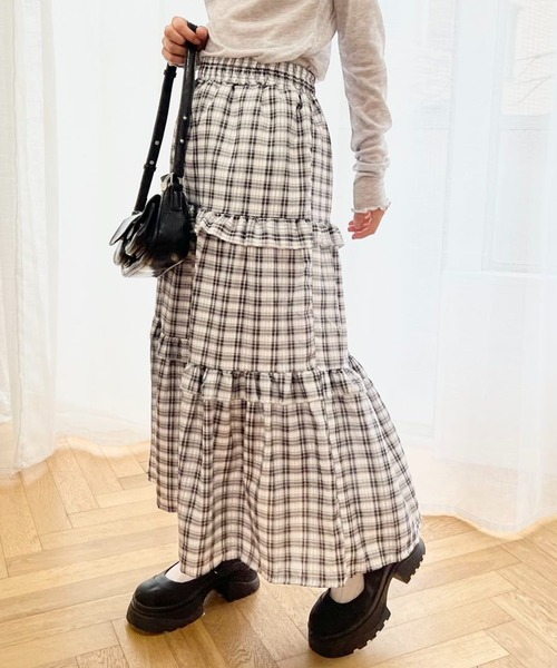 mebole(メボレ)の「ティアードチェックロングスカート(スカート・レディース・ピンク/ブラック・FREE)」の6枚目の写真