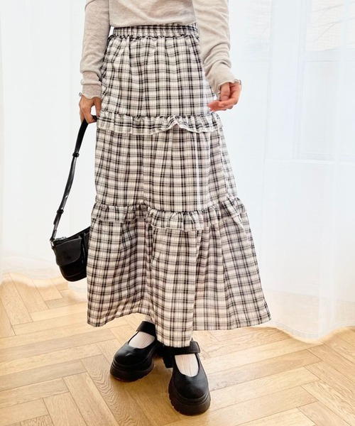 mebole(メボレ)の「ティアードチェックロングスカート(スカート・レディース・ピンク/ブラック・FREE)」の8枚目の写真