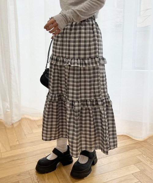 mebole(メボレ)の「ティアードチェックロングスカート(スカート・レディース・ピンク/ブラック・FREE)」の10枚目の写真