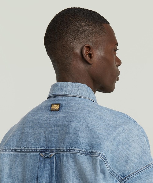 G-STAR（ジースター）の「2 POCKET BOXY SHIRT/オーバーサイズ2ポケットシャツ（シャツ/ブラウス・メンズ・インディゴブルー・LARGE/SMALL/MEDIUM）」の5枚目の写真