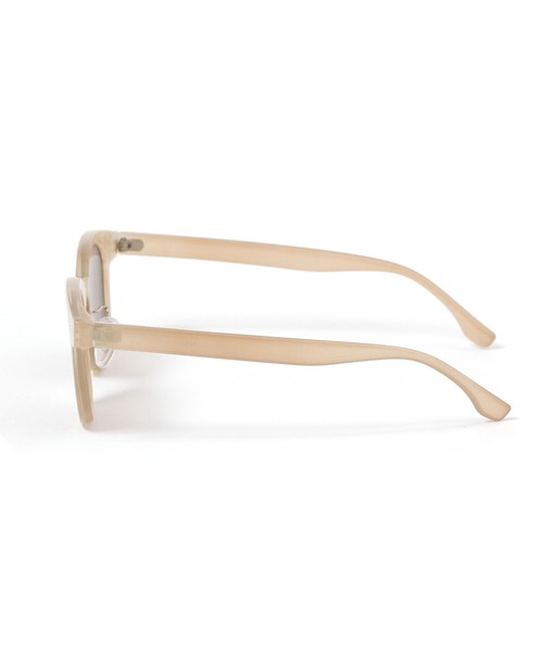 LEPSIM(レプシィム)の「カラーファッショングラス 327024(サングラス・レディース・ライトグリーン/ベージュ/グレー・ONE SIZE)」の18枚目の写真