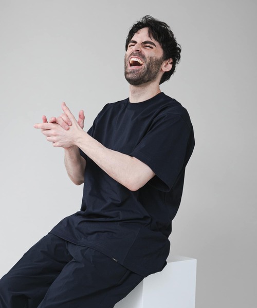 EKAL（エカル）の「『吸水速乾/UVカット』DRY OUT SHORT-SLEEVE T-SHIRTS（Tシャツ/カットソー・メンズ・ホワイト/ブラウン系その他/ネイビー/ブラウン/パープル系その他・MEDIUM/LARGE）」の4枚目の写真