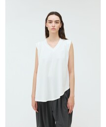 mizuiroind（ミズイロインド）の「mizuiro ind Vネックアシンメトリーノースリーブプルオーバー（Tシャツ/カットソー）」