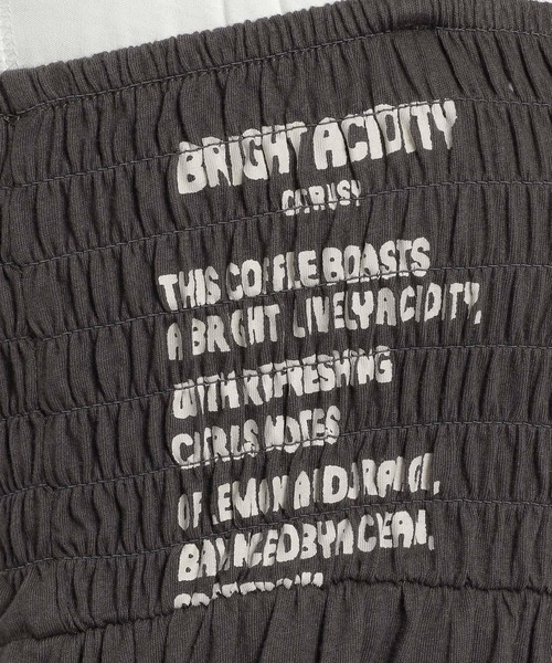 niko and...(ニコアンド)の「シャーリングリメイク風チュニック(チュニック・レディース・カーキ/ナチュラル/チャコール・FREE)」の12枚目の写真