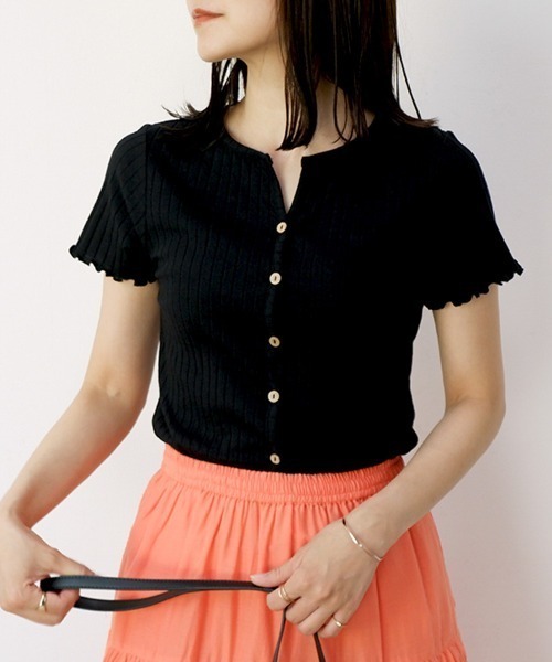 CLOTHY(クロシィ)の「【コンパクトなショート丈☆】2WAYTシャツカーデ(Tシャツ/カットソー・レディース・モカ/イエロー/ピンク/ブラック/サックスブルー・MEDIUM/LARGE)」の6枚目の写真