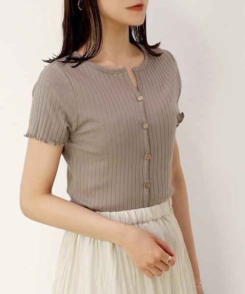 CLOTHY(クロシィ)の「【コンパクトなショート丈☆】2WAYTシャツカーデ(Tシャツ/カットソー・レディース・モカ/イエロー/ピンク/ブラック/サックスブルー・MEDIUM/LARGE)」の17枚目の写真