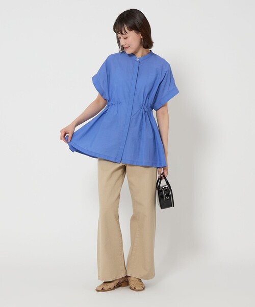 green label relaxing（グリーンレーベルリラクシング）の「ウエストギャザー ハオリ シャツ（シャツ/ブラウス・レディース・コバルトブルー/モカ/ブラック/ホワイト・FREE）」の17枚目の写真