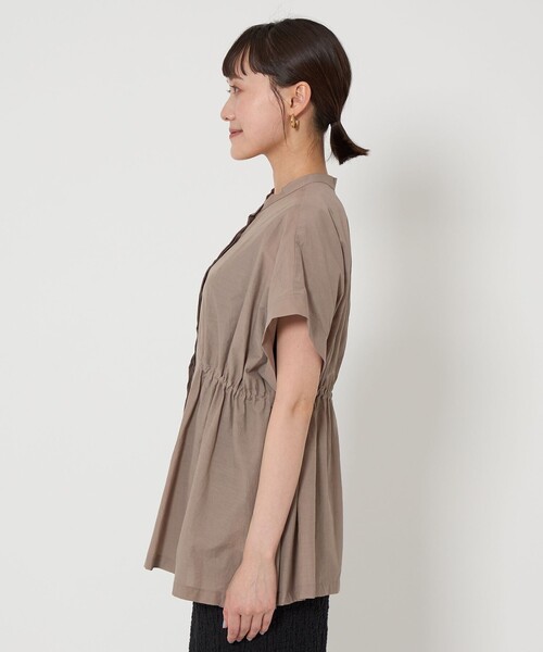 green label relaxing（グリーンレーベルリラクシング）の「ウエストギャザー ハオリ シャツ（シャツ/ブラウス・レディース・コバルトブルー/モカ/ブラック/ホワイト・FREE）」の19枚目の写真