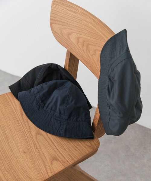 URBAN RESEARCH DOORS(アーバンリサーチドアーズ)の「デルフィナイロンハット(ハット・メンズ・ブラック/ブラック系その他/ネイビー・-)」の6枚目の写真