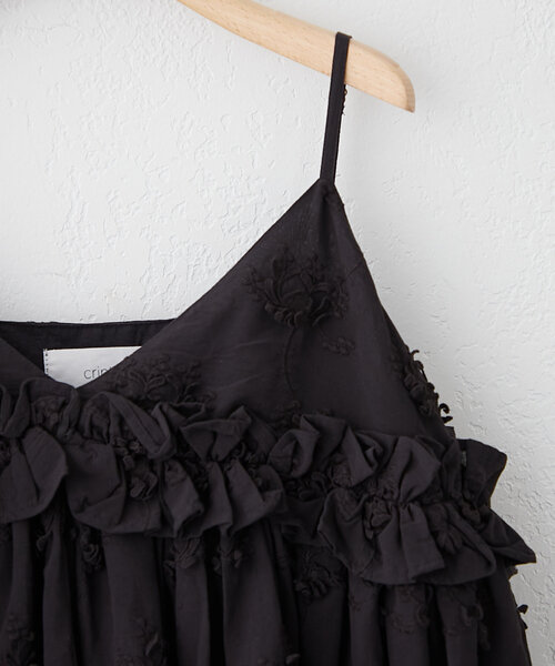 セール】crinkle 3D embroidery camisole（シャツ/ブラウス