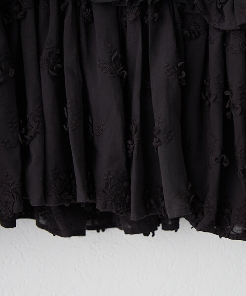 トップス crinkle crinkle crinkle 3D embroidery セール】crinkle 3D embroidery camisole（シャツ/ブラウス