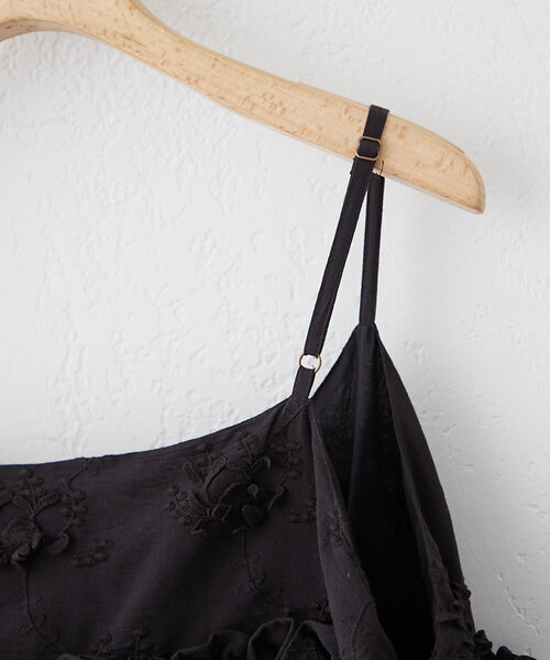 トップス crinkle crinkle crinkle 3D embroidery セール】crinkle 3D embroidery camisole（シャツ/ブラウス