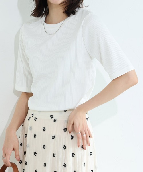 Pierrot（ピエロ）の「【キシリトール加工】五分袖リブカットソー（Tシャツ/カットソー・レディース・オフホワイト/ブラック/ベージュ/イエロー・M/L）」の21枚目の写真