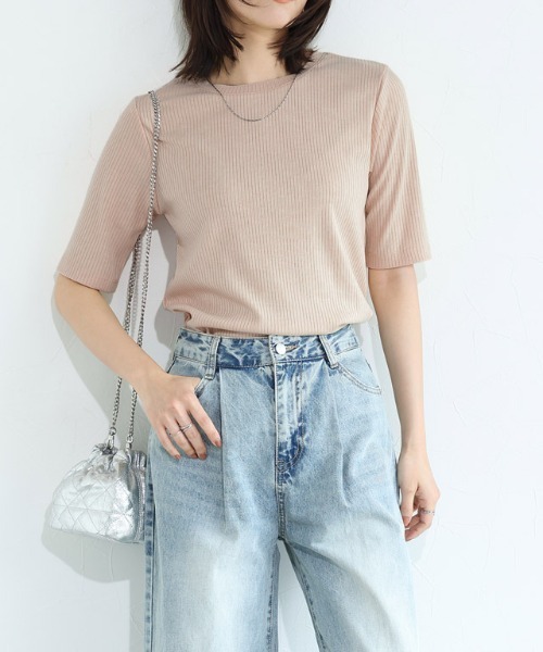 Pierrot（ピエロ）の「【キシリトール加工】五分袖リブカットソー（Tシャツ/カットソー・レディース・オフホワイト/ブラック/ベージュ/イエロー・M/L）」の6枚目の写真
