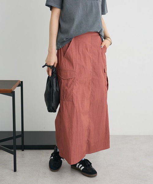 CRAFT STANDARD BOUTIQUE(クラフトスタンダードブティック)の「カーゴスカート(スカート・レディース・アイボリー/チャコールグレー/テラコッタ・FREE)」の3枚目の写真