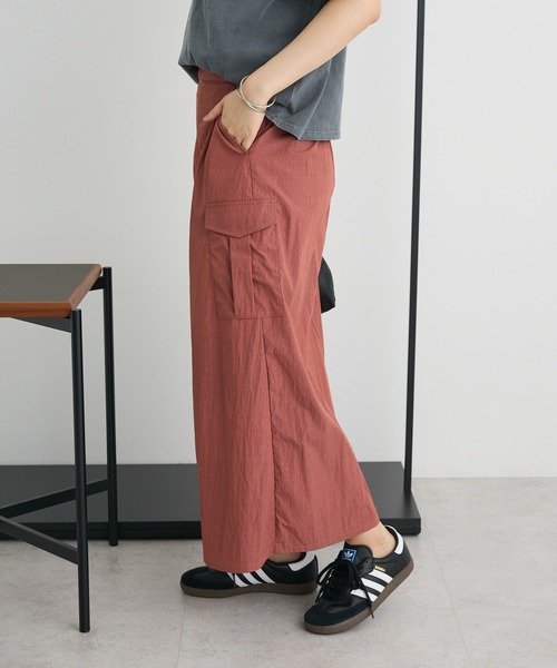 CRAFT STANDARD BOUTIQUE(クラフトスタンダードブティック)の「カーゴスカート(スカート・レディース・アイボリー/チャコールグレー/テラコッタ・FREE)」の13枚目の写真