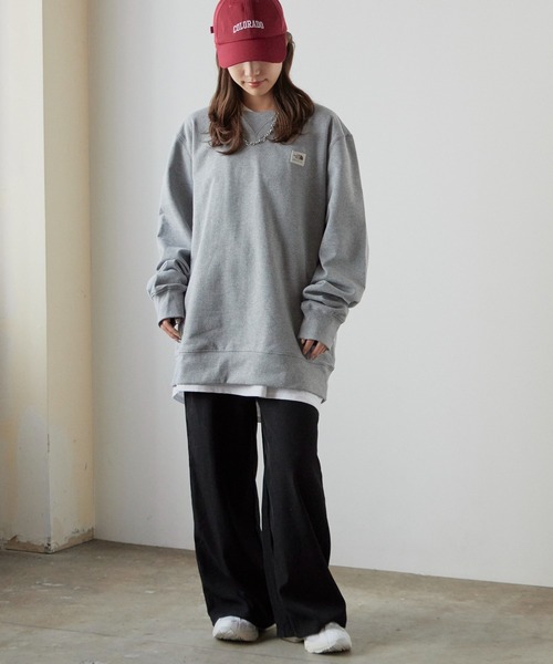 THE NORTH FACE（ザノースフェイス）の「THE NORTH FACE/ザノースフェイス メンズ ヘリテージ パッチ クルーネック スウェット 前Vガゼット ブランドロゴ トレーナー（スウェット・レディース・ホワイト/グレー/カーキ・XL/M/S/L）」の10枚目の写真