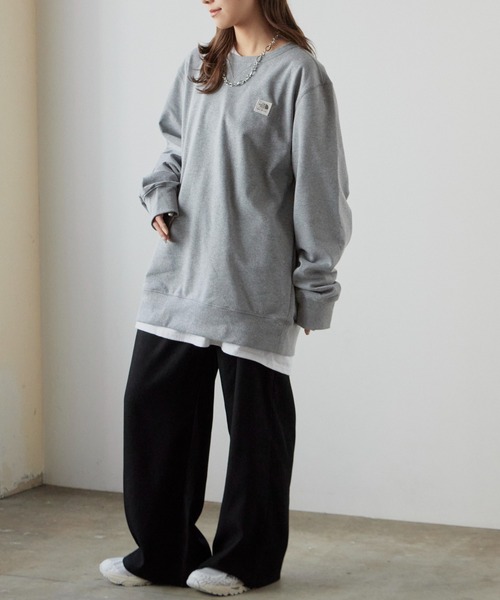 THE NORTH FACE（ザノースフェイス）の「THE NORTH FACE/ザノースフェイス メンズ ヘリテージ パッチ クルーネック スウェット 前Vガゼット ブランドロゴ トレーナー（スウェット・レディース・ホワイト/グレー/カーキ・XL/M/S/L）」の9枚目の写真