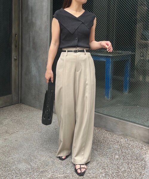 【前後2WAY仕様】BIG襟ニット　カプリシュレマージュ 前後2WAY仕様】BIG襟ニット | CAPRICIEUX LE'MAGE(カプリシュレ