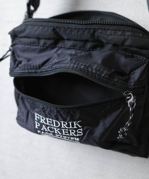 FREDRIK PACKERS(フレドリックパッカーズ)の「【FREDRIK PACKERS】ACCORD SHOULDER BAG <S> アコード ショルダーバッグ Sサイズ(ショルダーバッグ・レディース・ブラック/ベージュ・SMALL)」の19枚目の写真