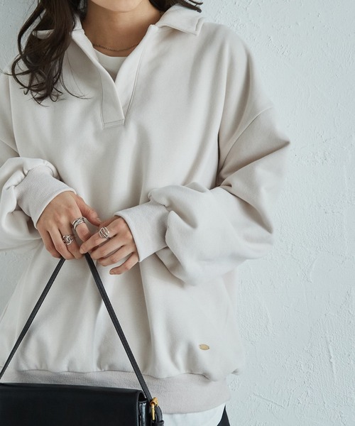 RANAN（ラナン）の「裏起毛ポロ襟オーバーサイズスウェット（スウェット・レディース・アイボリー/ブラック/グレー/イエロー・M-L/L-XL）」の8枚目の写真