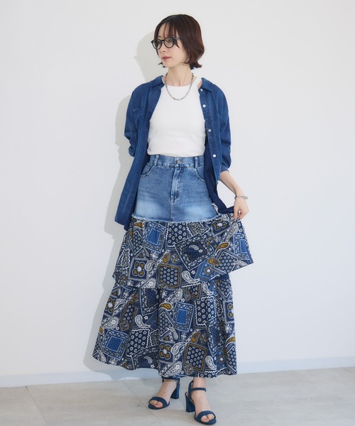 Paradise Picnic(パラダイスピクニック)の「doll up oops デニム柄ティアードスカート(デニムスカート・レディース・アイボリー/ネイビー・FREE)」の12枚目の写真