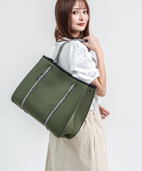 Willow Bay(ウィローベイ)の「【Willow Bay/ウィローベイ】トートバッグ マザーズバッグ(トートバッグ・レディース・ブラック×ブラック/ホワイト×ホワイト/カーキ・FREE)」の1枚目の写真