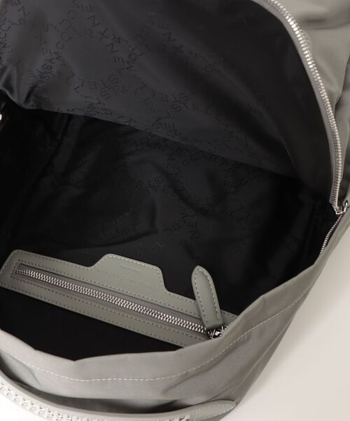 STELLA McCARTNEY（ステラマッカートニー）の「Falabella Backpack / ファラベラ バックパック（バックパック/リュック・レディース・ライトグレー・ONE SIZE）」の7枚目の写真