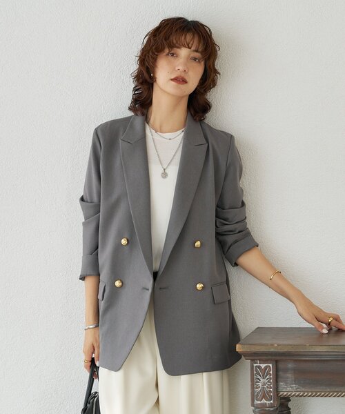 RIVE DROITE（リヴドロワ）の「【軽い着心地】ピーチツイルピークドラペルジャケット（テーラードジャケット・レディース・ブラウン/グレー/ネイビー・FREE）」の8枚目の写真