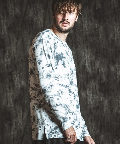 NO ID.（ノーアイディ）の「【NO ID.】Flower Print Rib Pullover / フラワー プリント テレコ プルオーバー（Tシャツ/カットソー・メンズ・ホワイト/グレー/ブラック・ONE SIZE）」の2枚目の写真