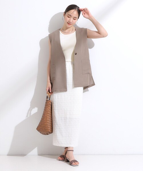 Cutie Blonde(キューティーブロンド)の「【洗える/ひんやり/前後2WAY】テレコタンクトップ(タンクトップ・レディース・ダークブラウン/ブラック/オフホワイト・02/04/01/03)」の5枚目の写真