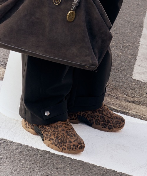 ASH（アッシュ）の「ASH/アッシュ【ADDICT BIS】チャンキースニーカー 厚底 ボリューム 6cmヒール ストリート（スニーカー・レディース・ブラック/レオパード・39/37/36/38）」の2枚目の写真