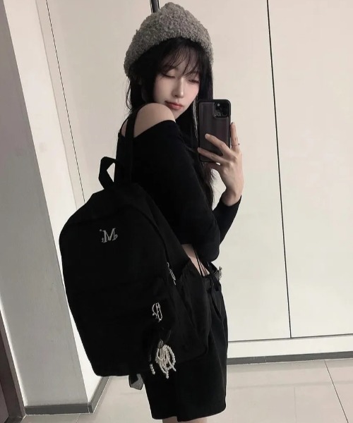 MUCENT(ムセント)の「◇MUCENT◇ブランド直輸入正規品/ドンダ シグネチャー ロゴ バックパック DONDA SIGNATURE LOGO BACK PACK(バックパック/リュック・レディース・ブラック・FREE)」の13枚目の写真